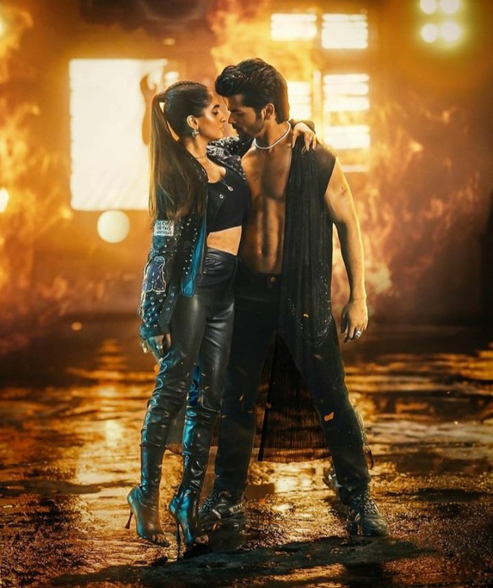 senzluv's tweet photo. SIDNUSHKA'S TERI AADAT 2
#TeriAadat2 https://t.co/0RgfwP5JxE