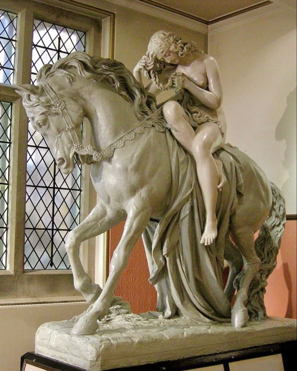 Lady Godiva Sculpture 

by John Thomas (1861)

#Legends #Coventry #EnglishHistory #EnglishArt