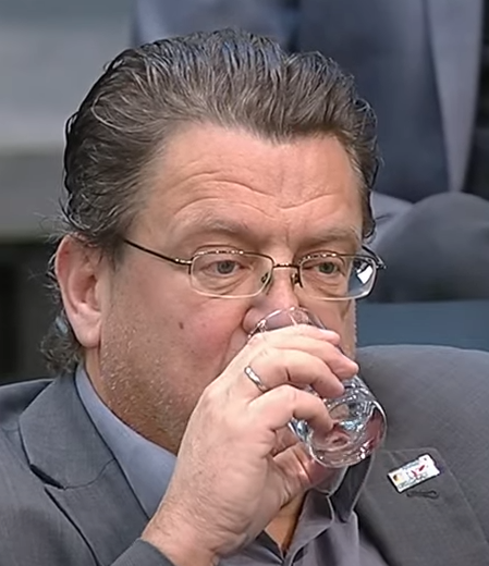 JorgKoester's tweet photo. @StBrandner Ein voller Erfolg bei #DonPromillo #Brandner 😂 https://t.co/ihXxugqDHD