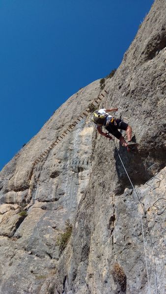 Nat_experience's tweet photo. Vols un pla divertit per fer amb els teus amics i amigues? Una via ferrada és una opció 💯

Entra a la pàgina web d'@AltitudExtrem i descobreix totes les que ofereixen 👉 https://t.co/jsBpY7njYQ

#viaferrada #naturexperiencecat https://t.co/f9CNO6H2ry