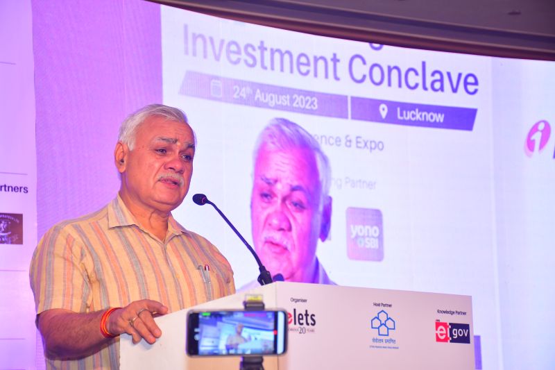 egovonline's tweet photo. Chief Guest Address: Durga Shanker Mishra, Chief Secretary, @UPGovt

- Urban area is the growth engine of any economy and technology plays a significant role in fostering sustainable development and in shaping effective urban planning. 

#UPPlanningConclave #Lucknow https://t.co/YiLen2mwB4