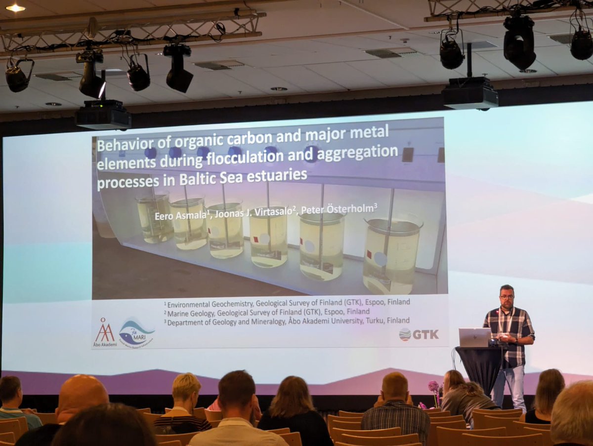 <a href="/EeroAsmala/">Eero Asmala</a> showed how salinity and pH influence the flocculation of organic matter and trace metals in estuaries of rivers draining acid sulphate soil landscape. #bssc2023
<a href="/GTK_FI/">GTK</a> #environmentalchemistry #marinegeology