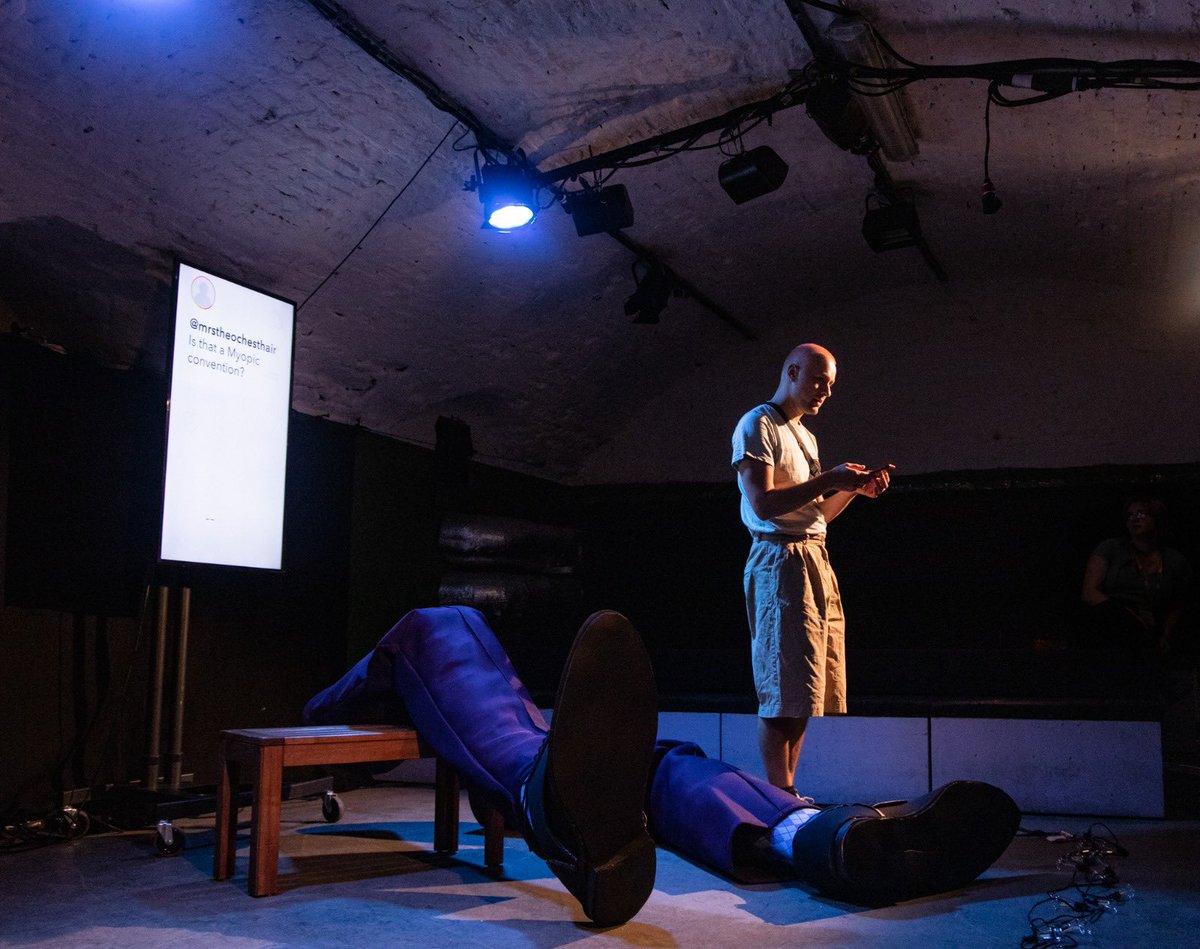 louisrem's tweet image. WE’RE ON AT 1!!!!!!
Last Thursday performance EVER (at @edfringe 2023)

Pls come !!! @ThePleasance 🐷❤️ 🎟️ pleasance.co.uk/event/chatham-…