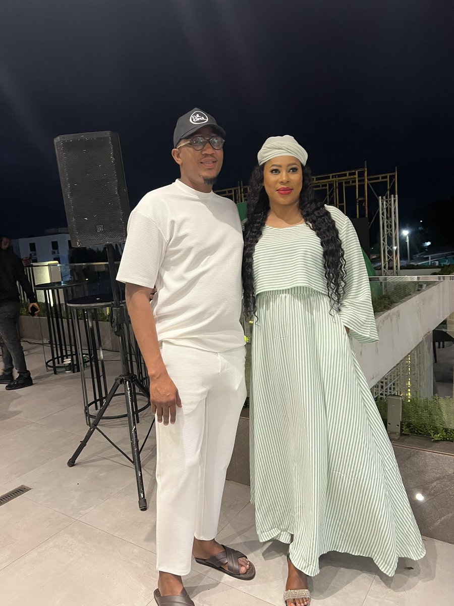 KuburahDiamonds's tweet image. Goodsin came with Goodness 👌Alhamdullilah 
#FullCircl @OliveTheBoy_  @sadiqabdulaiabu 

Artist: Fashionist.ai