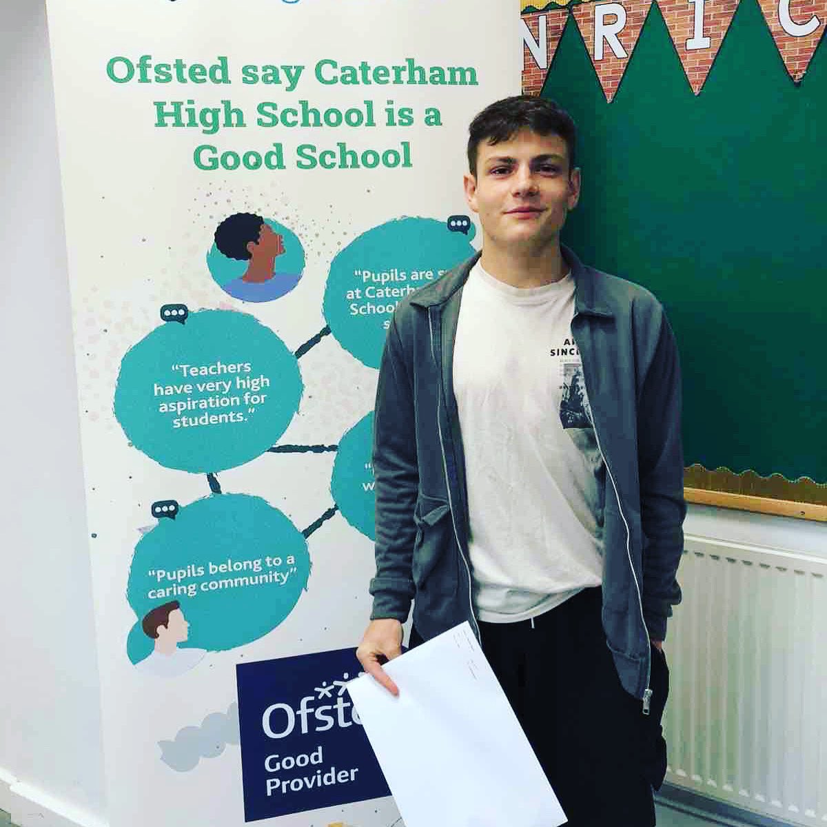 An incredible achievement by Mark who arrived from Ukraine a year and half ago and passed everything in his GCSEs. He will be studying fitness instruction. “I couldn’t speak English when I arrived from Ukraine. I passed the grades I wanted.” #SixthForm @RedbridgeLive