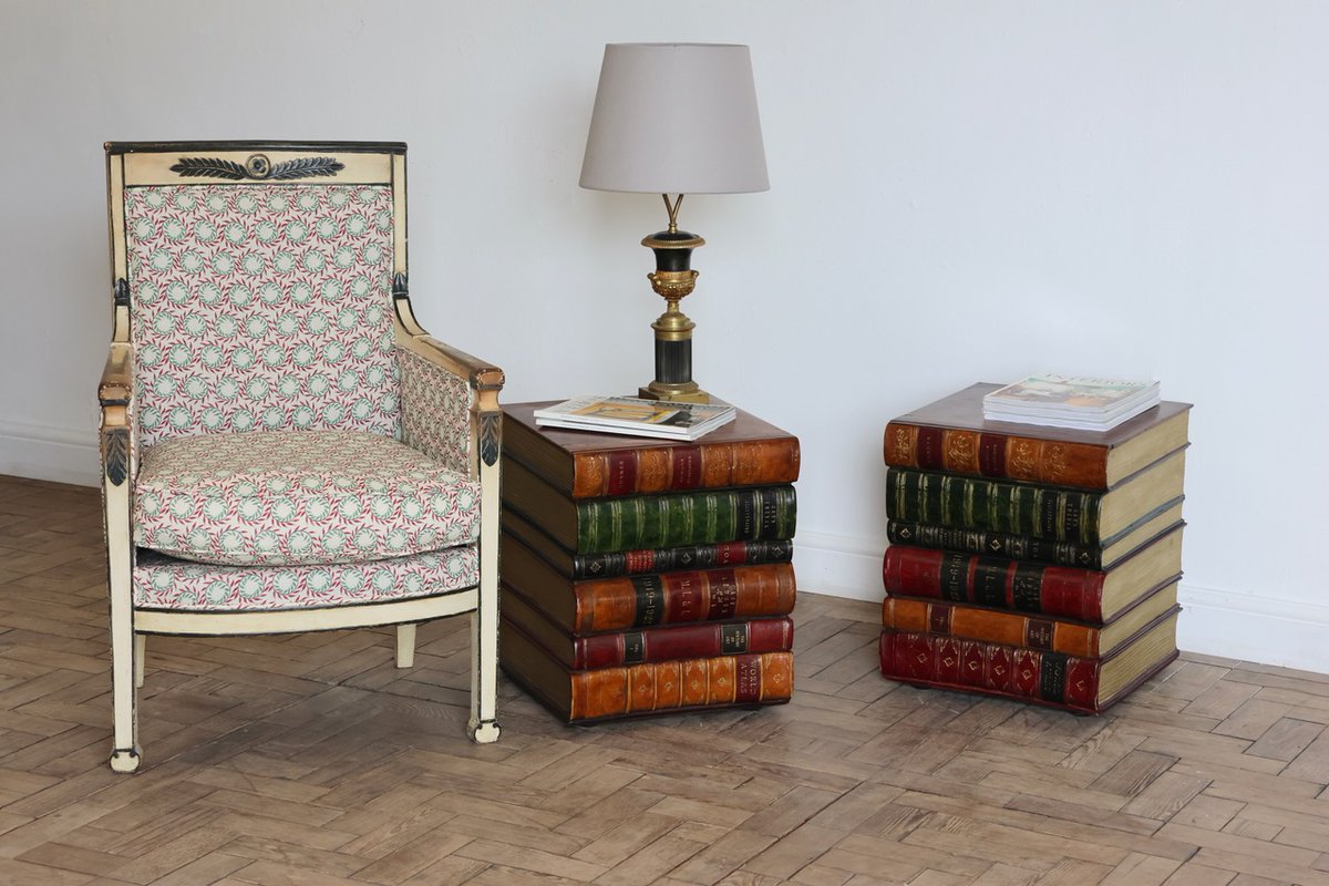 BrownriggUK's tweet image. Unusual Pair of Mid 20th century French Faux Books Bedside / Sofa Tables

rb.gy/0ww49

#sidetables #bedsidetable #pairoftable #antique #furniture #interiordesign
