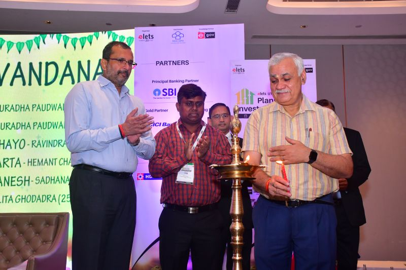 egovonline's tweet photo. Illuminate the Path to Progress!

Take a glimpse of the Lamplighting Ceremony held at the Elets Uttar Pradesh Planning &amp; Investment Conclave.

Join us live at the event and witness a symbolic journey towards development as we light up the future together.

#UPPlanningConclave https://t.co/QnnYPQWYjg