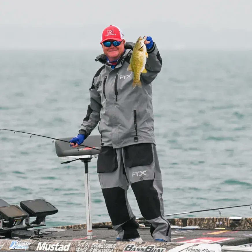 “Have you checked out @froggtoggs product offerings lately? You will be impressed with their lineup. Their FTX Elite rainsuit is the best I’ve ever worn! Go to FroggToggs.com and check’em out. Many products available @MidwayUSA. #froggtoggs #staybonedry