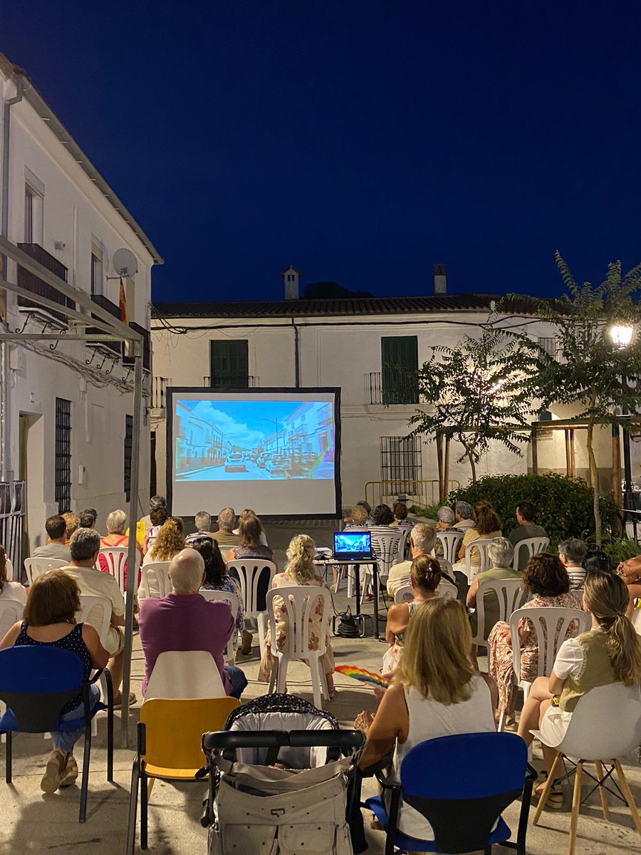 VastagoCrea's tweet photo. El pasado martes se volvió a exhibir nuestro documental #MásMujeresMásAlanísMásHistoria 🤍 durante la Semana Cultural de Alanís de la Sierra.

Se sigue poniendo en valor el trabajo y la comunidad que construyeron las mujeres de este pueblo 🙌🏽

#VástagoCreaciones 📽️ https://t.co/2WfHgnxpdk