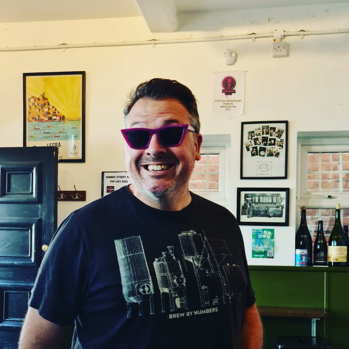 westroadtap's tweet photo. Fashion Shoot at the Tap this morning! 😎

Anyone lose these wicked shades? They're in our lost property right now. 

Also, it's the Bank Holiday this weekend so we're open late til 9pm Sunday and open 12-7pm Monday.

#bankholidayweekend #beer #craftbeer #micropub #taproom https://t.co/1potJy8m7a