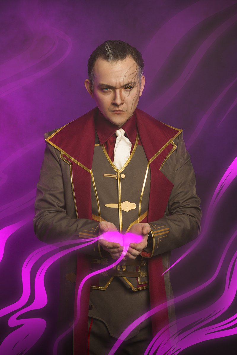 Dmitriy_Uskov's tweet photo. We made a photo in cosplay according to your art, thank you for your creativity ! ✨

#Arcane #Silco #Cosplay #Arcanecosplay https://t.co/2AFKQNxBp9