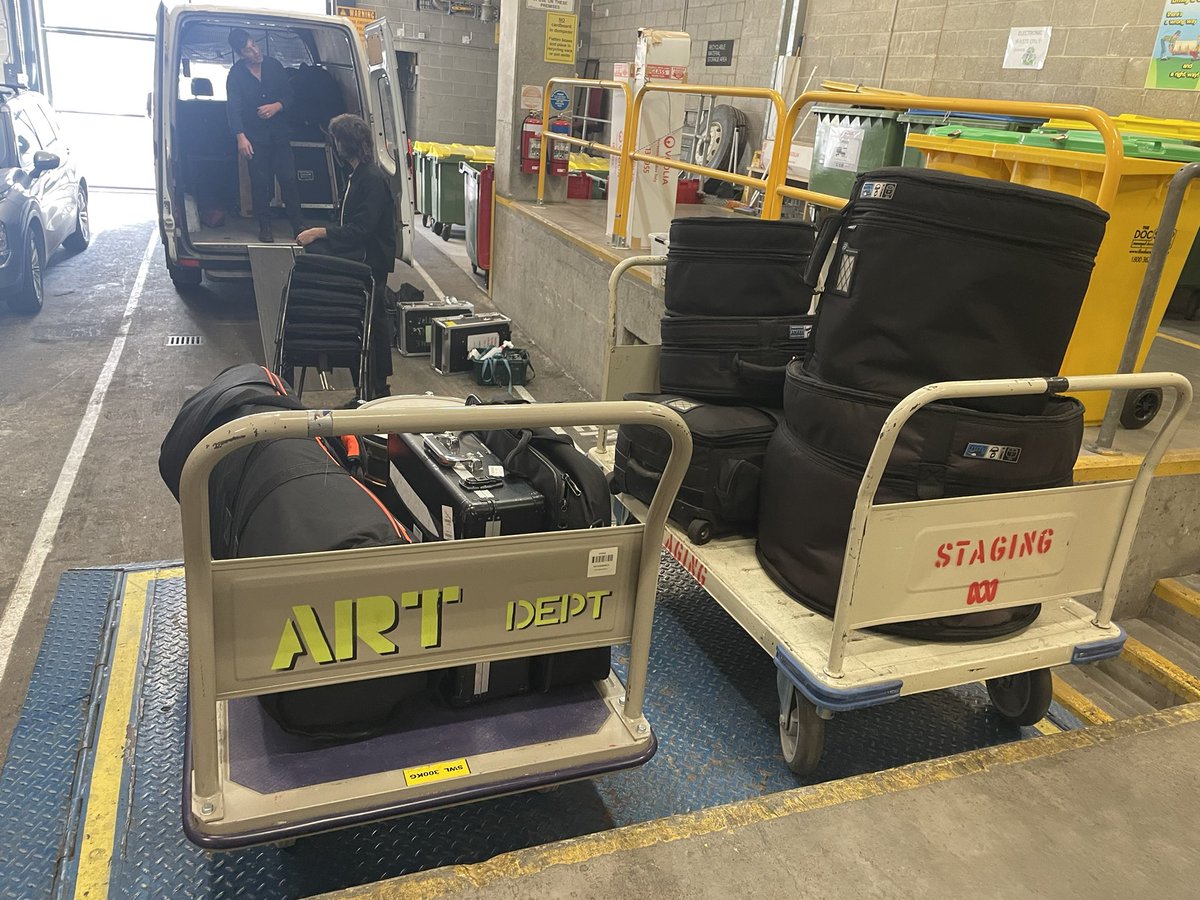 nedaworld_'s tweet image. Danny’s drums and my percussion #loadingbay