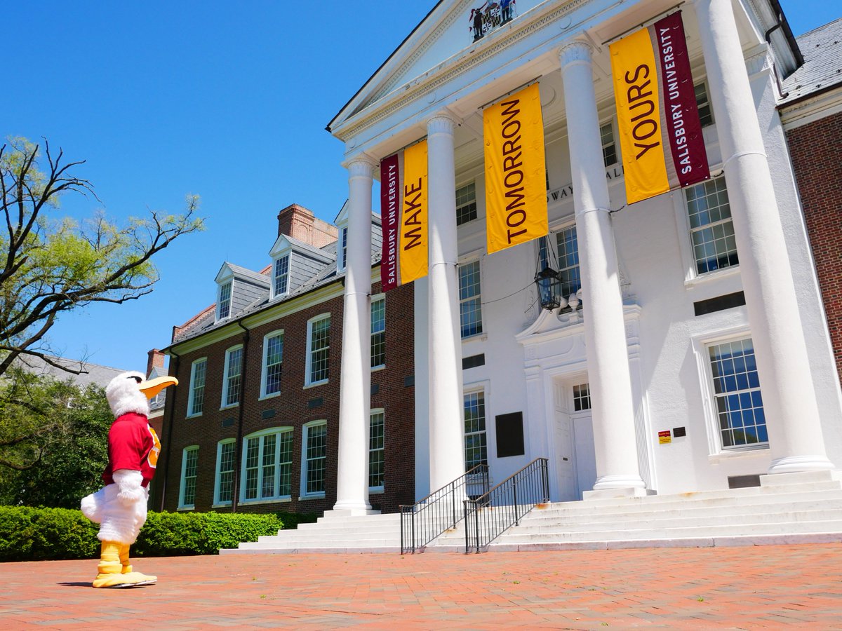 SalisburyU's tweet photo. Welcome, Sea Gulls! New SU students and their families arrive on campus today for Move-In Day at the Quad and other residence halls. We are glad you are here!
#MakeTomorrowYours #GoSeaGulls https://t.co/0DriMlLkPe