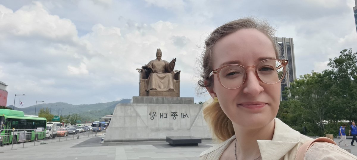 Isabwell's tweet photo. I explored a bit of history in my latest #IsaInAsia vlog.🫶
➡️ https://t.co/8kbNnCnl9S https://t.co/lzgsAVHo5y