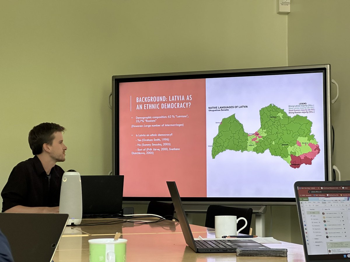 Elena_Holmgren's tweet photo. Gustav Lundberg from Södertörn University gives a presentation on ethnopolitics in Latvia. Gustav opens this season of #INREES seminars at the @Aleksanteri_UH with very interesting research https://t.co/n2acsJ2dm2
