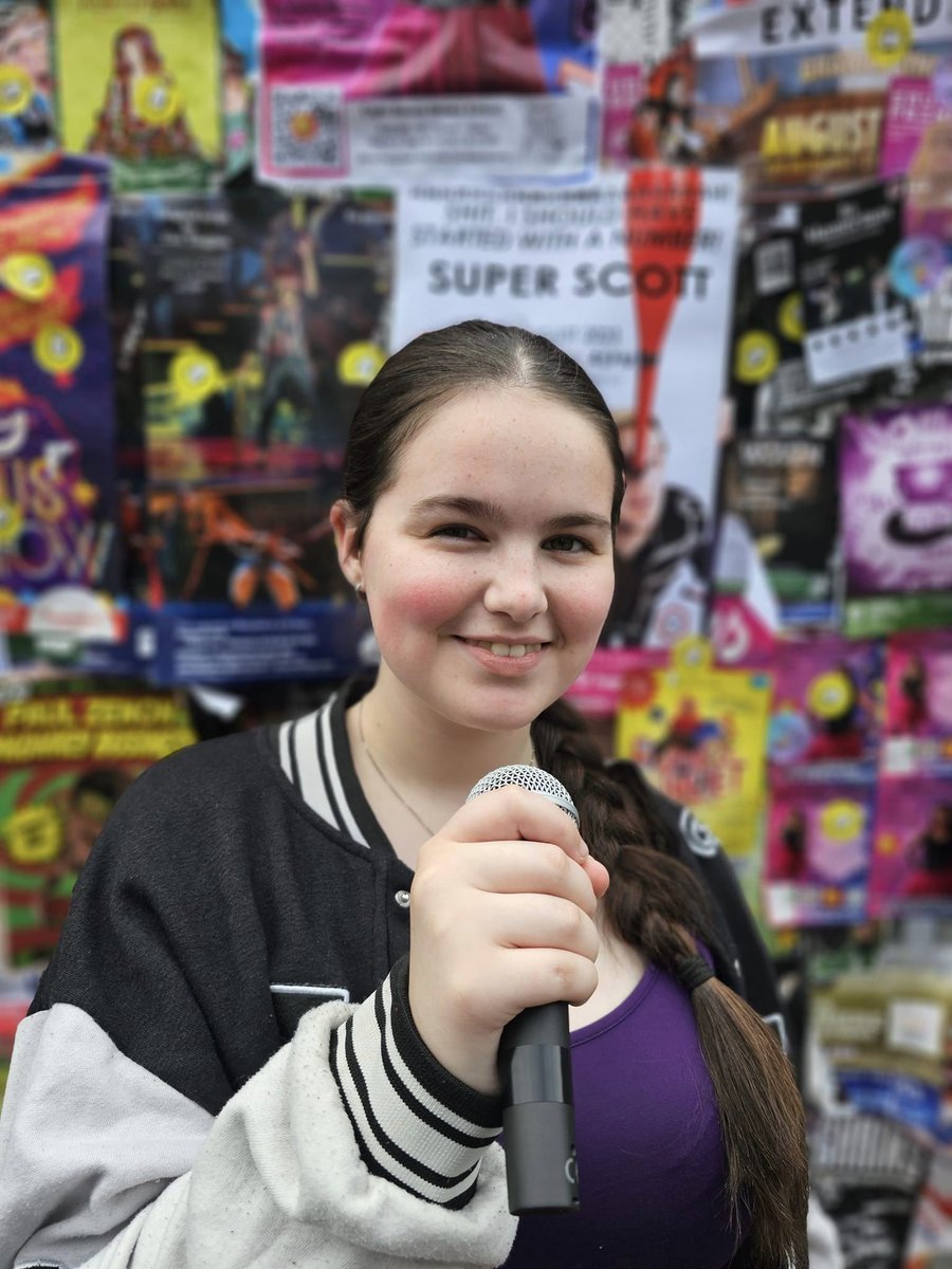 Had an amazing time at the <a href="/edinburghfringe/">Find us at @edfringe</a> yesterday. Back home now working on some new songs on my Keyboard and preparing for another busy weekend at the <a href="/BoltonFoodFest/">BoltonFoodFest</a> and <a href="/BuryGlaston/">Glaston-BURY</a> 

<a href="/MSJBolton/">Mount St Joseph</a>