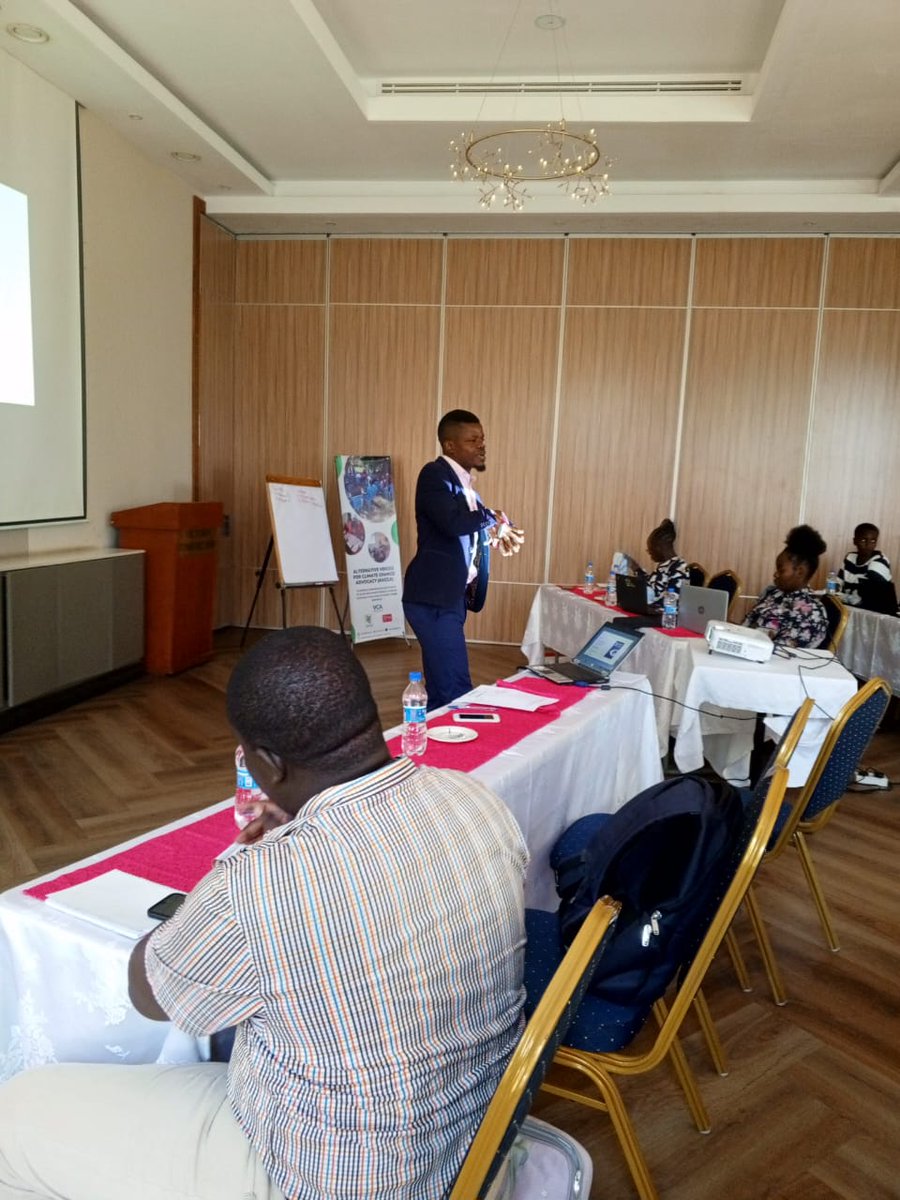 Winamgrassroot2's tweet photo. @Winamgrassroot2 being part of Alternative Voices for Climate Change Advocacy AVCCA2 PROGRAMME facilitated by @Suswatch_Kenya had interesting session with the Media fraternity on matters Climate Change finance and Advocacy #HPLF #Voices4Climate #inclusion4climatejustice https://t.co/T5yM7hvmyp