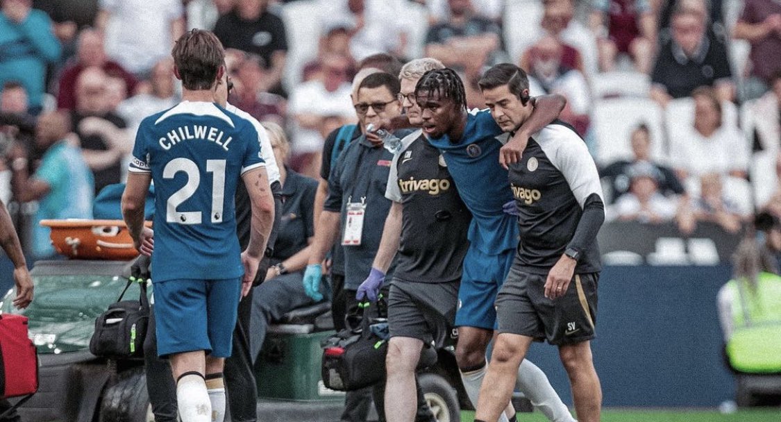 UberChelseaFC_'s tweet photo. Chelsea have now had 57 different injuries to players since the beginning of last season.

FIFTY-SEVEN. https://t.co/T9jWYnyBeP