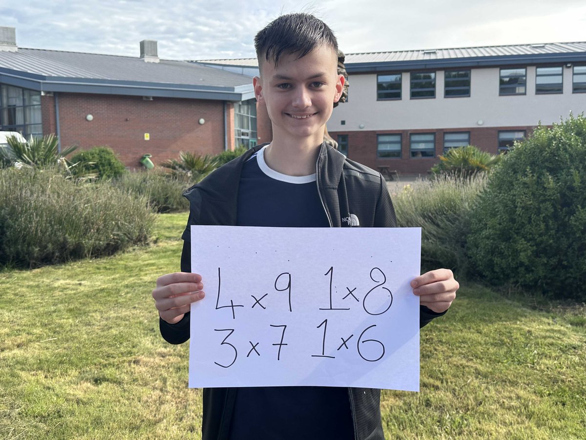 TuptonHalls's tweet photo. Well done to all of our students who collected their GCSE results today! You have done everyone at Tupton Hall School proud. #redhillresults

Read our press release:
https://t.co/Wr0uyEPZRf https://t.co/q6hZQSpfcV