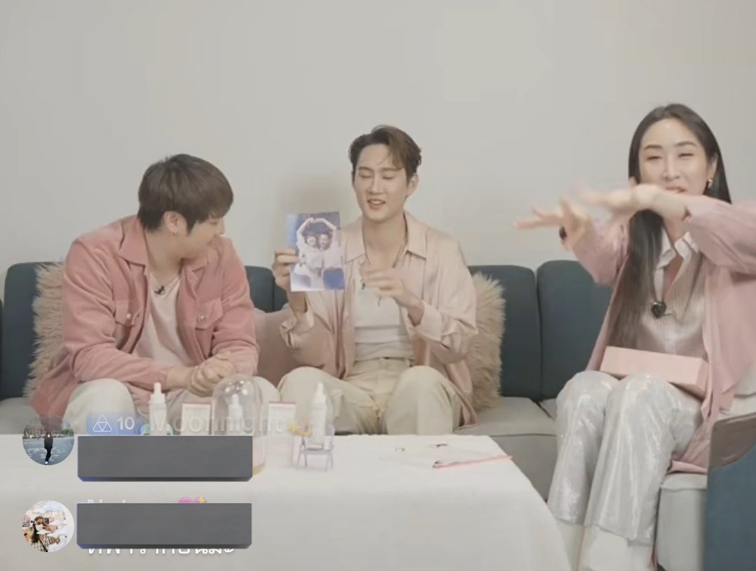 dinospartanv's tweet photo. My Lovesick babies back for a brand endorsement 🥺🥺🥺 Lovesick fans are happy with this mini reunion. WWCT, friendship that remained strong over the years. 

#WWCT
#lovesicktheseries
#CAPTAINchonlathorn
#CisT
#BiodermaSerumXWhiteCaptain https://t.co/bq76zYJCJW
