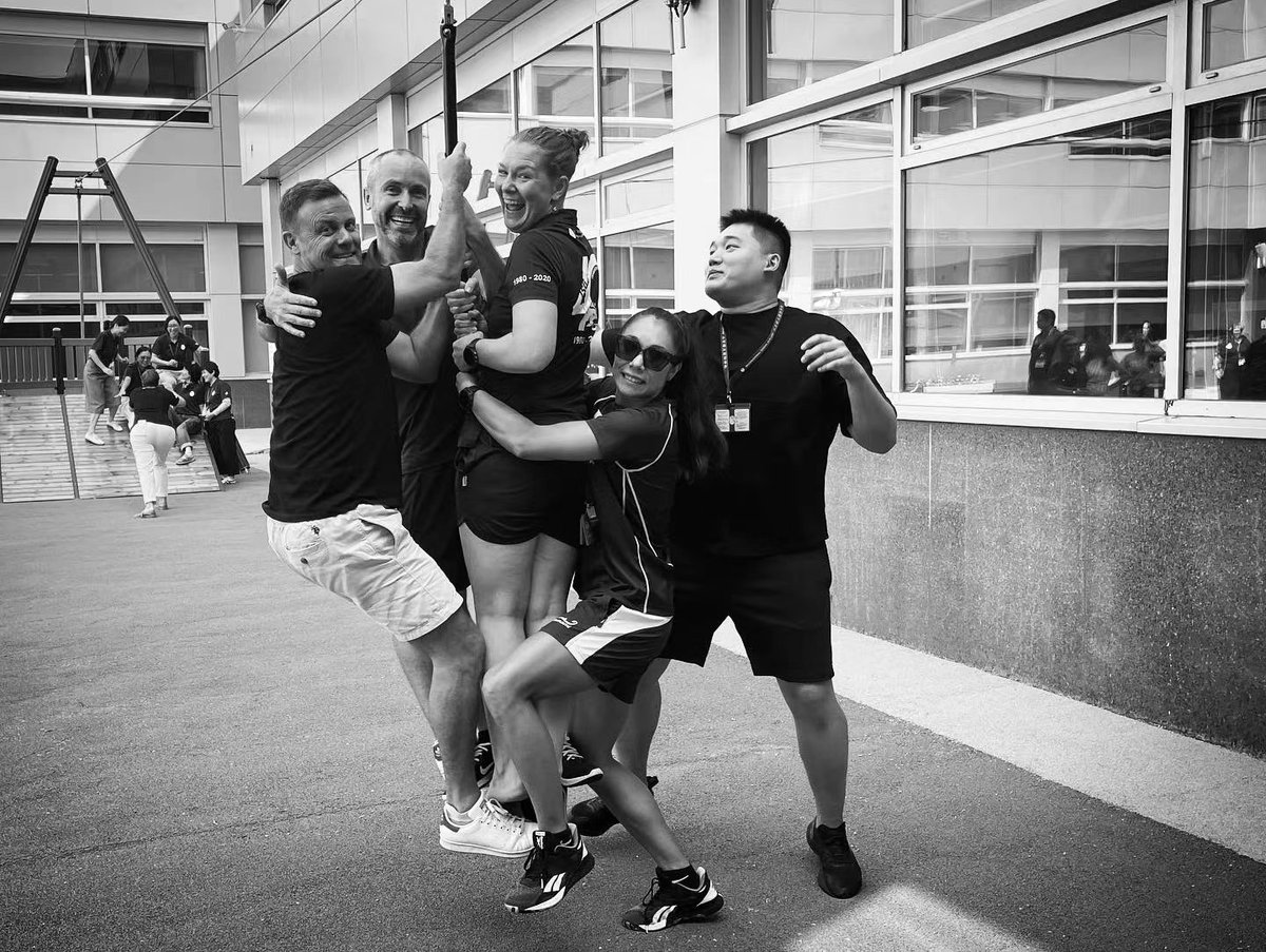 Michael Chen tweet media