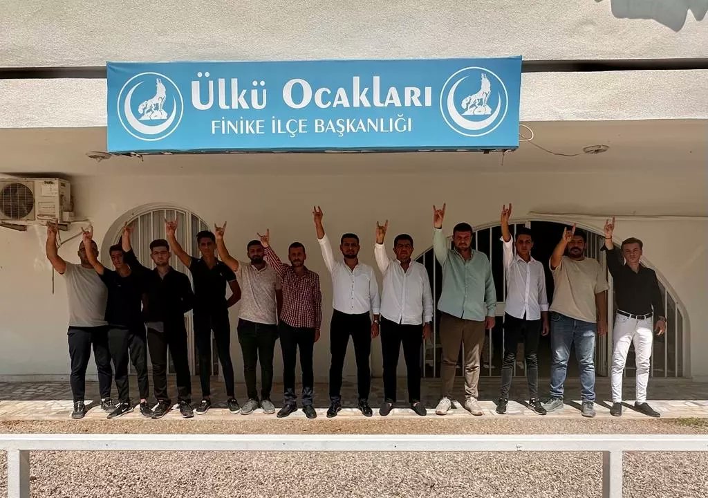Ülkü Ocakları Antalya İl Başkanlığı olarak Yeni Eğitim-Öğretim Dönemi Teşkilatlanma çalışmaları ve gerçekleştireceğimiz faaliyetlerimizle ile ilgili Ülkü Ocakları Finike İlçe Başkanlığımızda istişare toplantısı gerçekleştirdik.