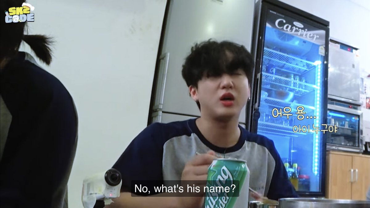 lixthinking's tweet photo. this being changbins 100th time calling jeongin yongbok😭😭😭 https://t.co/c2vrVUs8DJ