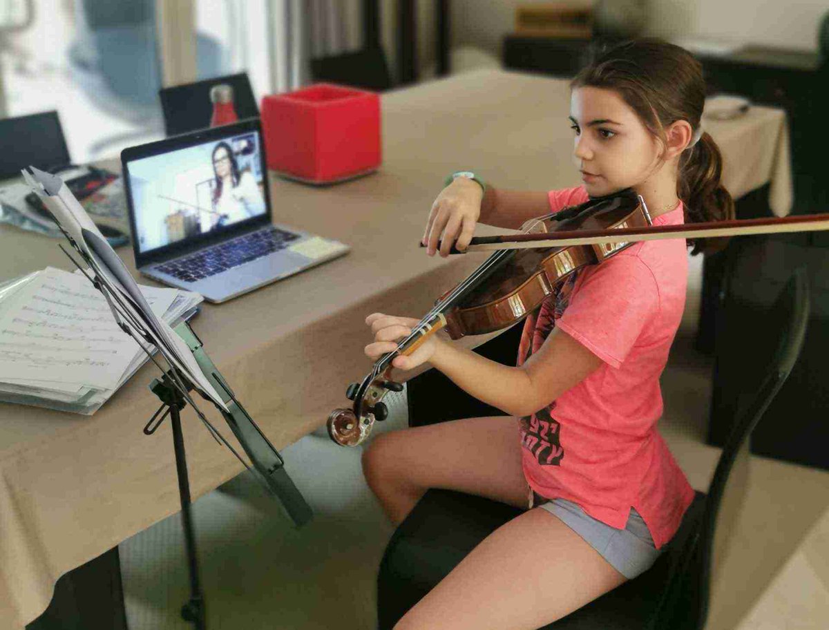 BBViolist's tweet photo. 🎶Unveil your musical journey with us! 🎵 Discover the joy of playing violin, mandolin, and more. Your first lesson is on us! 🎻🏡 Private, one-on-one lessons at your doorstep. Let's make music together. Contact us today at https://t.co/RpLfuLWlTX! #MusicLessons #FreeFirstLesson https://t.co/dR7tGYjLWY