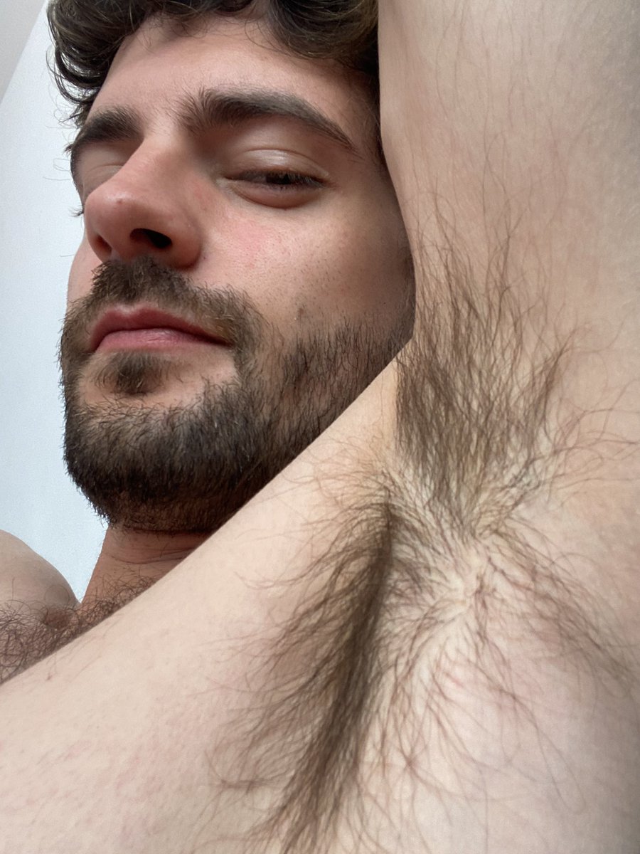 BigToes_guy's tweet photo. My pits don’t smell bad, they smell like a alpha God!

How much would you pay to be buried in them?

😈😈😈

DM for customs https://t.co/sa6UitSgBH