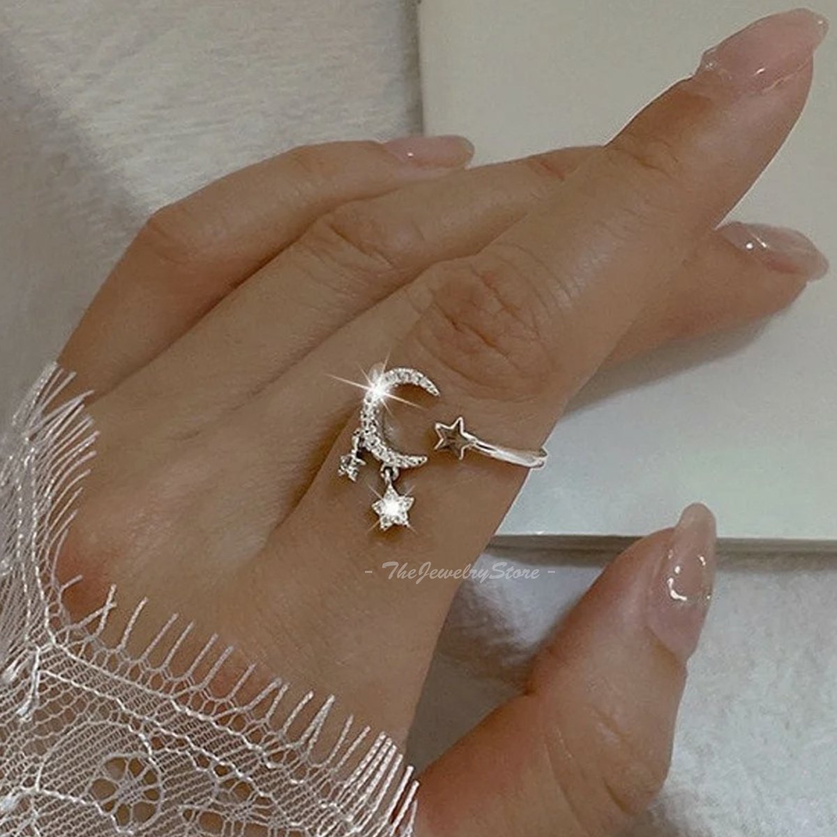 jewelrystore49's tweet image. Silver Pave Crescent Moon and Star Ring, Silver Zirconia Ring, Adjustable Ring, Round Cut Open Ring, Minimalist Cute Ring, Birthday Gift etsy.me/3QZyGTw via @Etsy 

#celestialring
#adjustablering
#tinyring
#minimalistring
#giftforher
#Czring
#thejewelrystorein
#goldplated