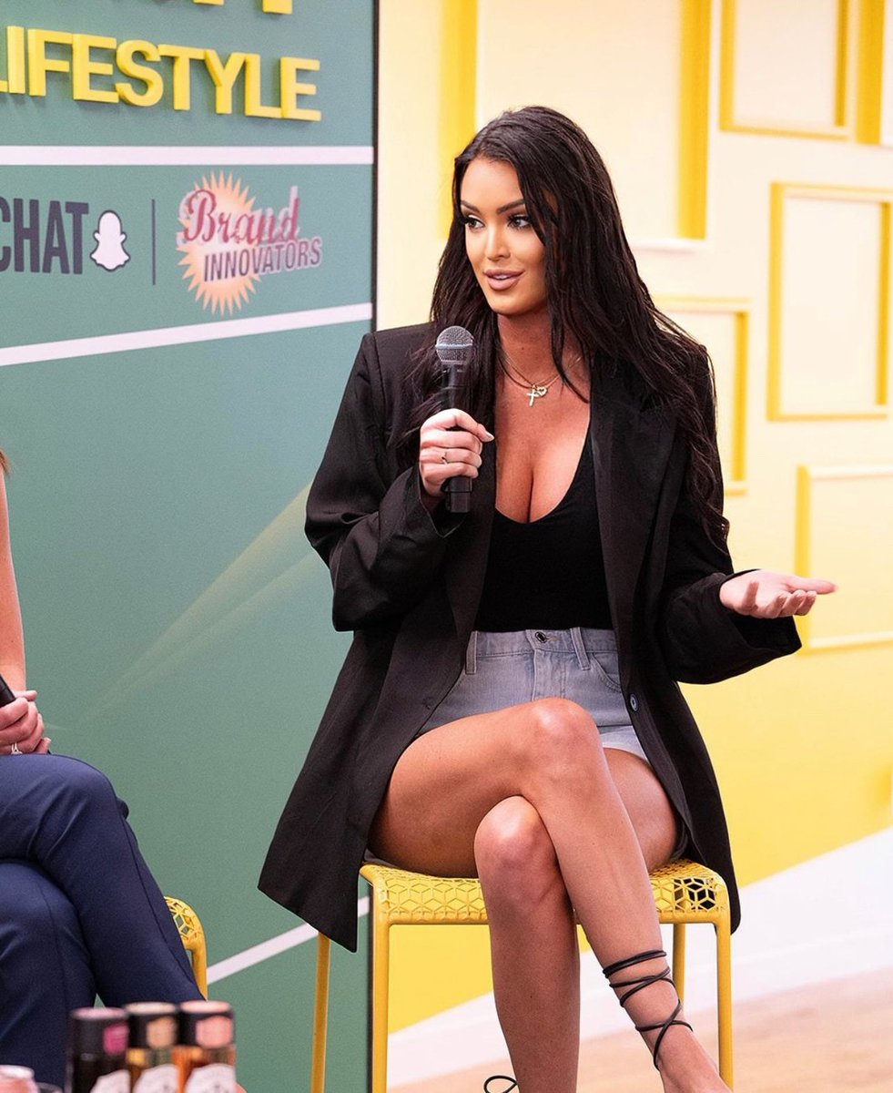 Rachel Stuhlmann tweet media