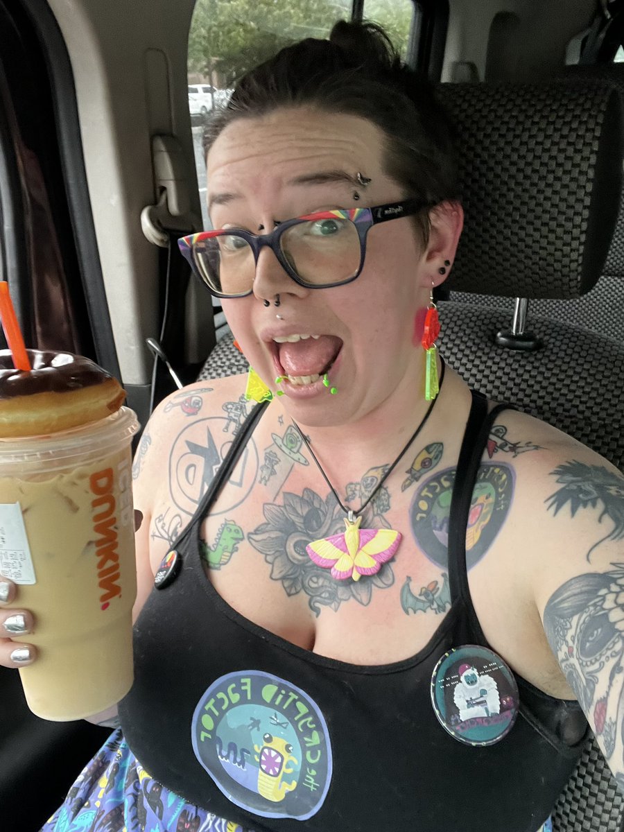 Goldenazriel's tweet photo. Starting out the first journey of the #RhystCoast2023 tour. Got my iced coffee, I’ll see @rhysiedarby & @wrigglemania tonight!!!!
#CryptidKnight #RhysPieces #IcedCoffee. Who else is coming tonight? https://t.co/40Cc9YaksP