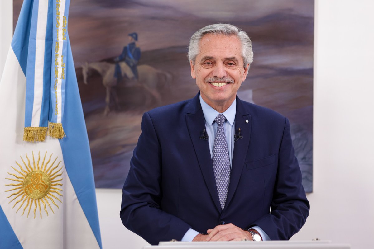PdN_Portal's tweet photo. Alberto Fernández anunció el ingreso de Argentina a la Alianza de los BRICS

La alianza está conformada por Brasil, Rusia, India, China y Sudáfrica, los países más importantes de las economías emergentes que representan un 24% del PBI global
@alferdez 
https://t.co/0GpU9Q4iym https://t.co/XEEzqLFxu8