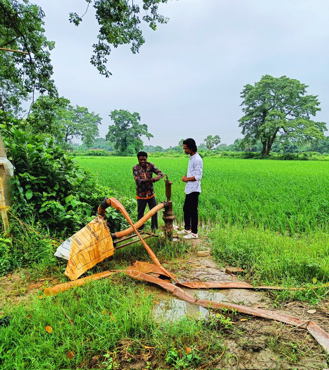 the_vishwas_'s tweet photo. "๐พ๐ฉโ๐พ Spent the day with our incredible farmers, Exploring about their needs and the latest agri-tech solutions. Big things are gearing up at Rabltaoj Agri for the farmers ๐๐ฑ
#RabltaojAgri #FarmingFutures #AgriTechExploration
#rabltaoj #farmers #agriculture #kisancanteen https://t.co/8ViVHZvBvW
