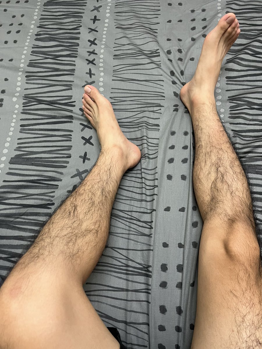 🌧️🌧️🌧️
#腿控 #腳控 #腿毛