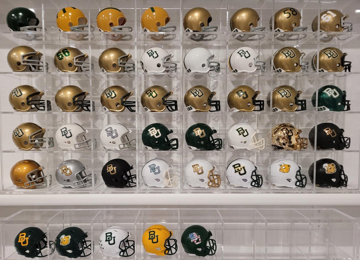 Today features the helmet history of all Big 12 <a href="/Big12Conference/">Big 12 Conference</a> schools for the College Fooball Kickoff countdown. First up is Baylor <a href="/BUFootball/">Baylor Football</a> who introduced the BU logo in 1969. Variations of it were the only logos used until 2018 when Baylor bear mascot was used.
1/14🧵