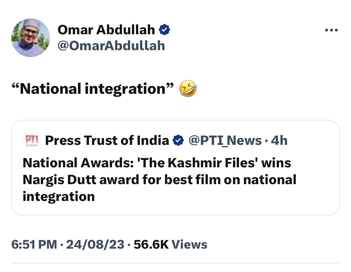 Mrsinha's tweet photo. This man is laughing on the pain of Kashmiri Hindus..
Those Hindus who were kiIIed, rap€d &amp; thrown out from their own houses by his fellow IsIamists. https://t.co/BRZE0wkjrJ