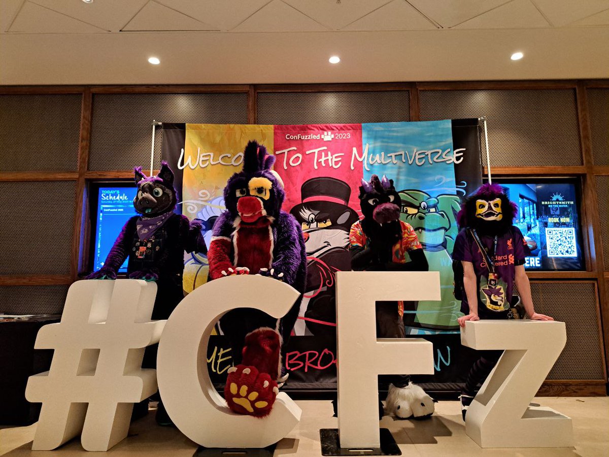 MetalGearHazumu's tweet photo. @Pineappl3_Tiger @AshTheHellHxund @Noha_Kitsune @CyndroStarFire @Gumdrop_Dragon The Purple Squad at the #CFz sign
With @CyndroStarFire and @Gumdrop_Dragon
#ConFuzzled #ConFuzzled2023 #CFz2023 #CFz23 #RaptorMask #Furry #Fursuit #Fursuiter #FurryFandom #FurryCommunity #Fursona https://t.co/XEJsnrR8Ch