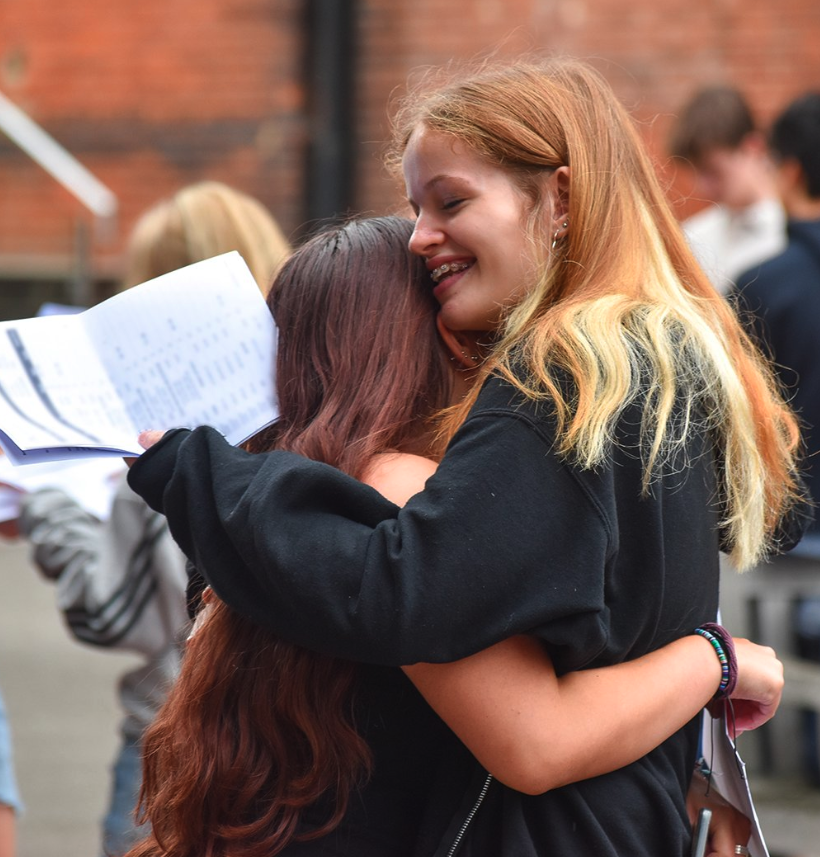 Katie Bond tweet media