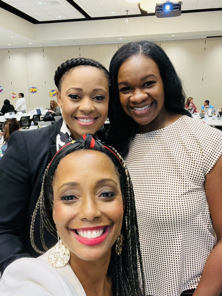 PorshaDudley1's tweet photo. It is always a JOY being in @AliefISD and supporting their AMAZING LEADers!We had a great morning of focusing on the importance of calibration!📝Adverbs of Frequency and the preponderance of evidence for the WIN!🎉Thank you to @_bosslady99 and @_Janay_B for having us!🩷@R4Leaders https://t.co/UkK635yp3v
