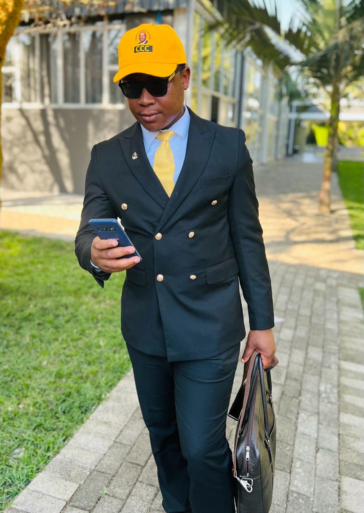 ngadziore's tweet photo. As the Harare Youth Quota Representative (MP), I'm rising up on a "Point of Order, Mr Speaker Sir !" https://t.co/HkMhemUtWT