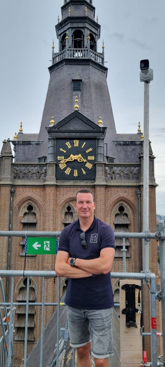 PascalFCDB's tweet photo. Vandaag de #avontuurlijkeklim van de #Sintjan @sintjandenbosch Erg mooie ervaring! #denbosch @NatMonSintJan @kringvriendenDB https://t.co/Xo3j4nQ9SL