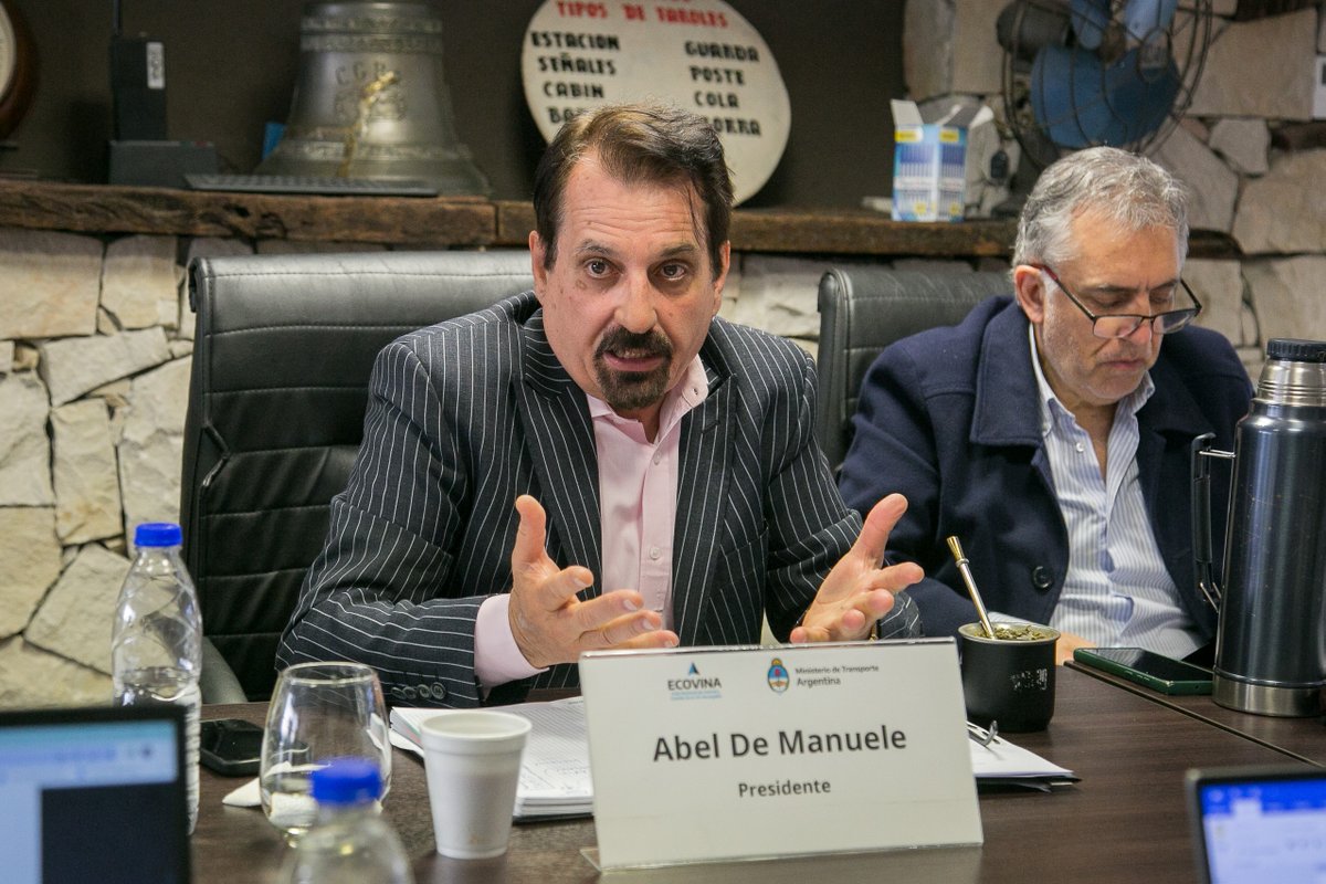 ecovinaarg's tweet photo. Encabezado por su presidente Abel de Manuele, ayer se llevó a cabo la octava sesión del Consejo Directivo de Ecovina para avanzar sobre los diversos temas que correspondían en el orden del día. https://t.co/RytM0c3tm0