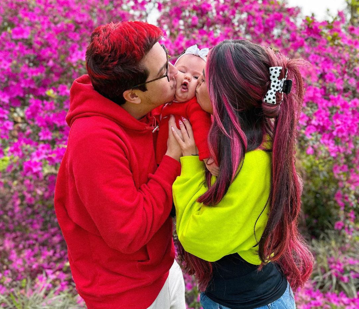 helomvf's tweet photo. Família Vifun 💕💓💖💝💞💘 https://t.co/d3OxUxvxti