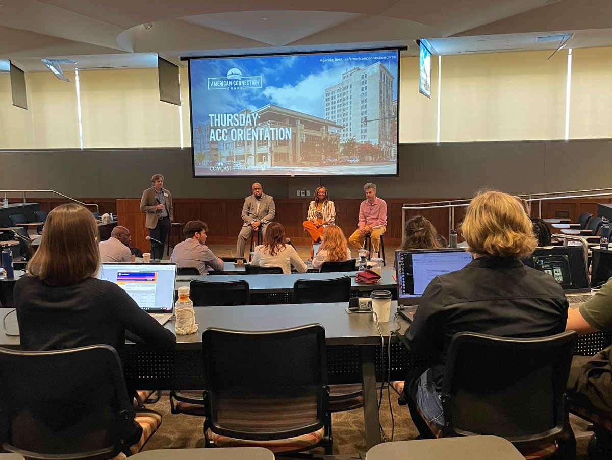 HeartlandFwd's tweet photo. The new class of #AmericanConnectionCorps are hitting the ground running at training in Wichita! We led the “Broadband 101” panel and joined the public-private partnerships conversation. Excited to see the impact from these leaders working to close the #digitaldivide. https://t.co/yMfA2qvfye