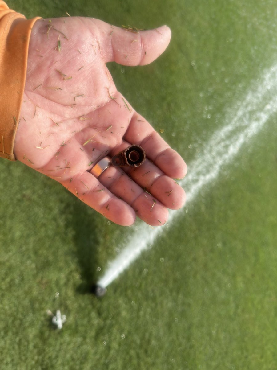 mitmateja1's tweet photo. Nozzles off boys #DashTurf https://t.co/7agKMoK2WT