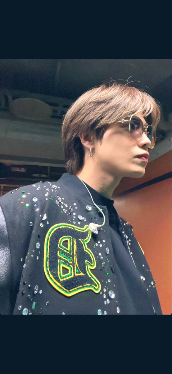 com.まなまな tweet media