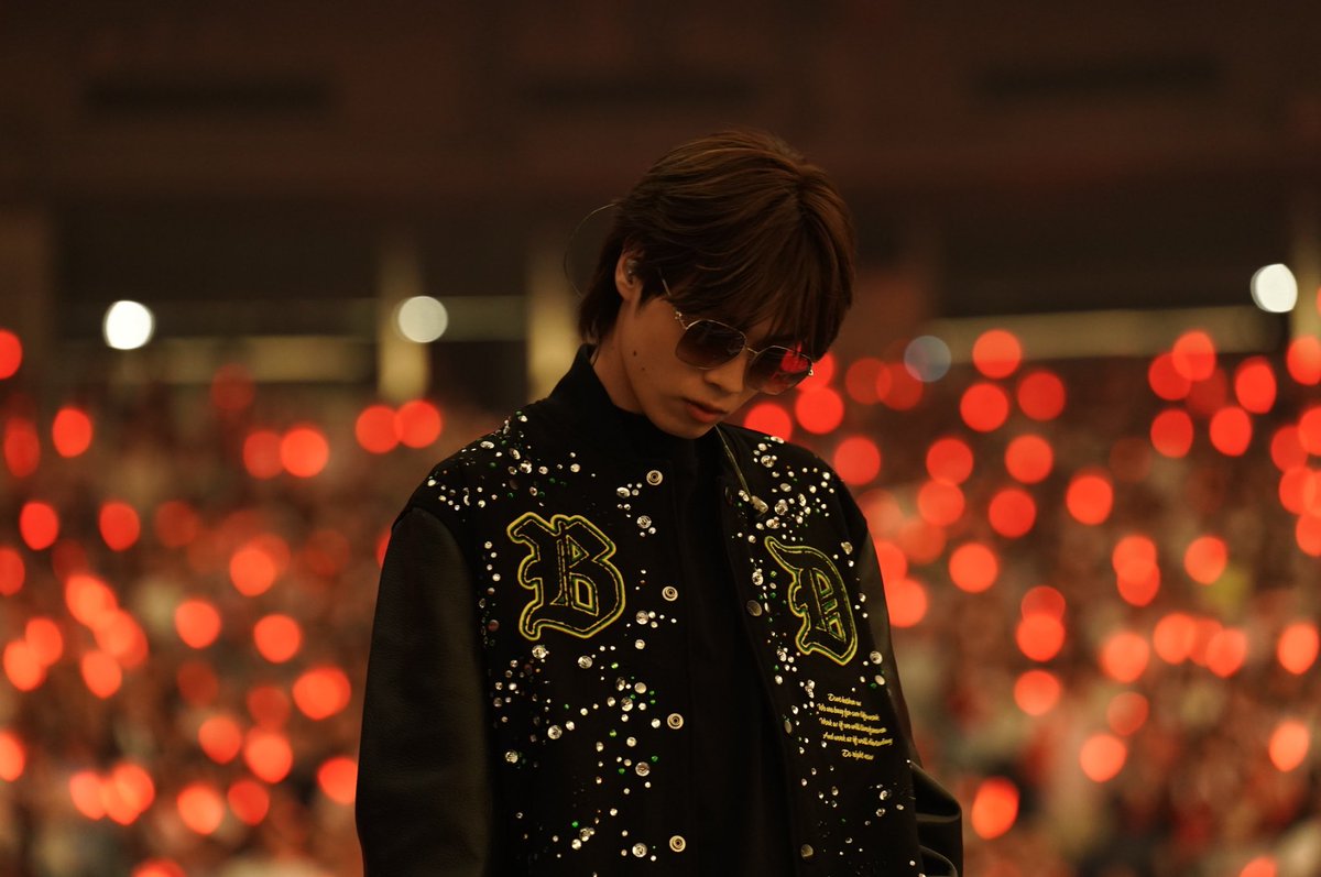 com.まなまな tweet media