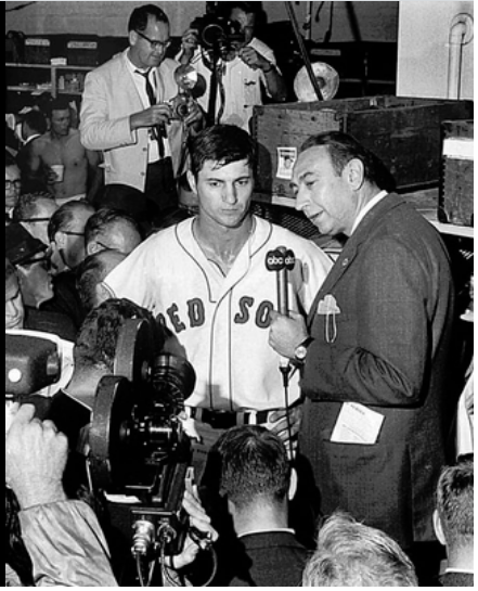 Jimfrombaseball's tweet photo. "The Red Sox looked better in defeat than the Cardinals did in victory.... Take Gibson out of the Cardinal lineup, and you've got a loser."
Cosell &amp; Yastrzemski https://t.co/Yj0KsrwhPj