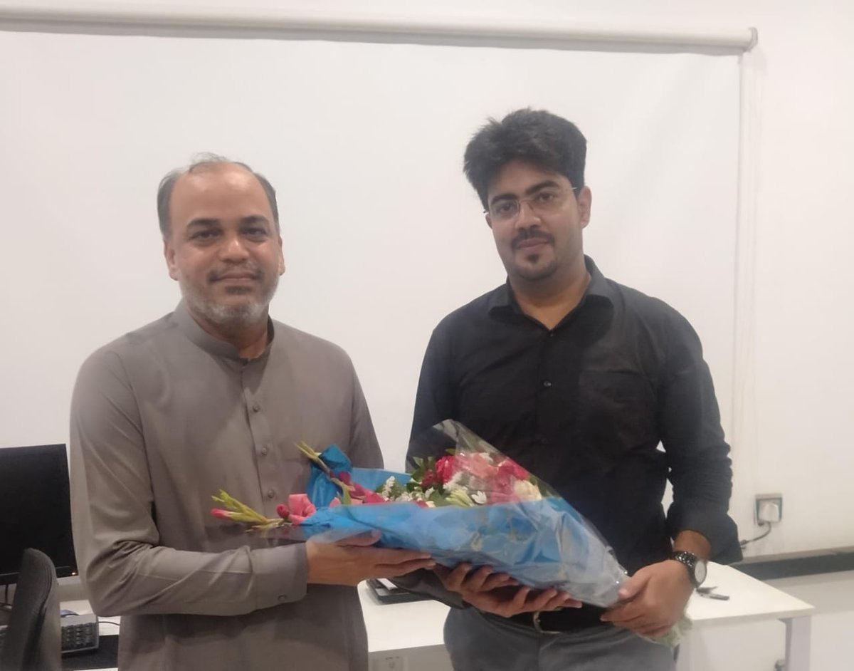 adil_ali89's tweet photo. Congratulated a loyal & devoted #Bhuttoist Mr. Nadeem Ahmed Bhutto with flowers for his appointment as Incharge #PPPDigital Sindh.
Patience & efforts bring results always. Wish you all the best 👏🙏❤
@Bhuttoiest @lalbuxBhutto https://t.co/5cvyU1rutL